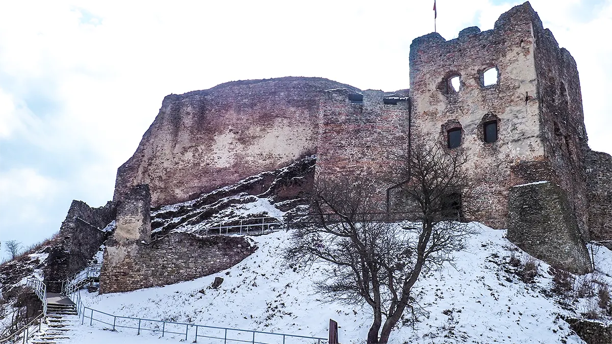 Inny, ale też zameczek.
